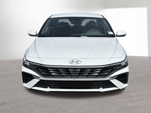 New 2026 Hyundai Elantra Blue image 16