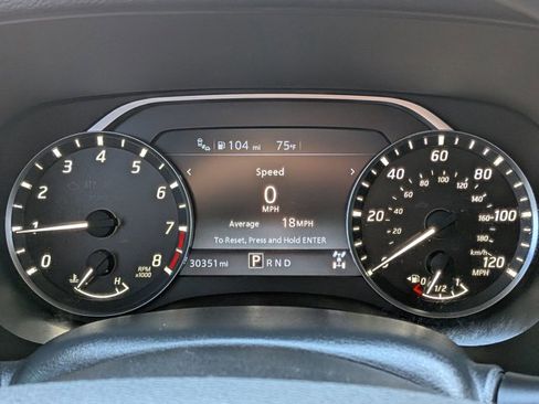 Used 2023 Nissan Frontier SV w/ Technology Package image 12