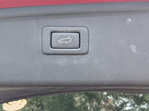 Used 2018 Subaru Outback 2.5i Limited AWD/4WD image 14