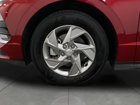 Certified 2025 Hyundai Sonata SE FWD image 11