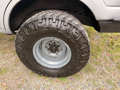 Used 1995 Toyota Land Cruiser AWD/4WD image 9