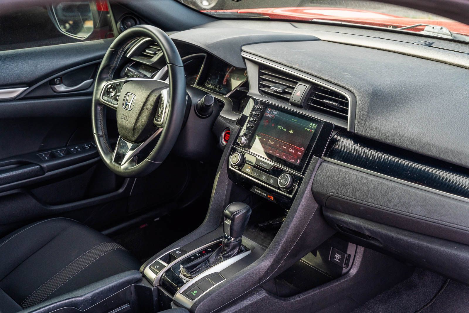 Used 2020 Honda Civic Sport image 9