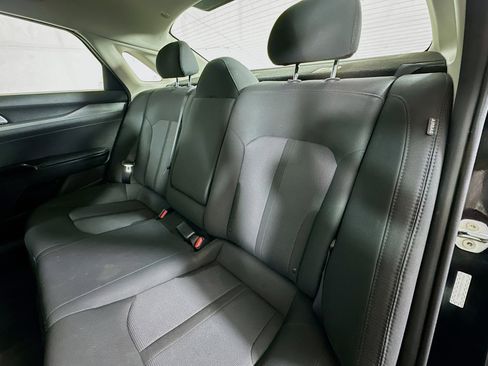 Used 2023 Kia K5 LXS image 23