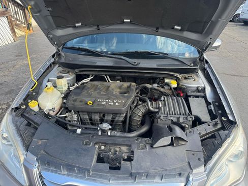 Used 2013 Chrysler 200 Touring w/ Cold Weather Group FWD image 19