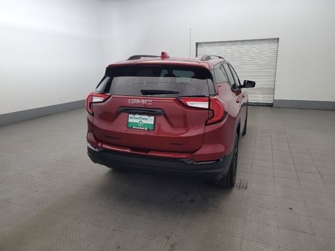 Used 2023 GMC Terrain SLE w/ Driver Convenience Package AWD/4WD image 7