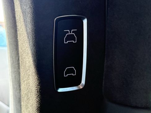 Used 2023 Tesla Model X AWD/4WD image 16