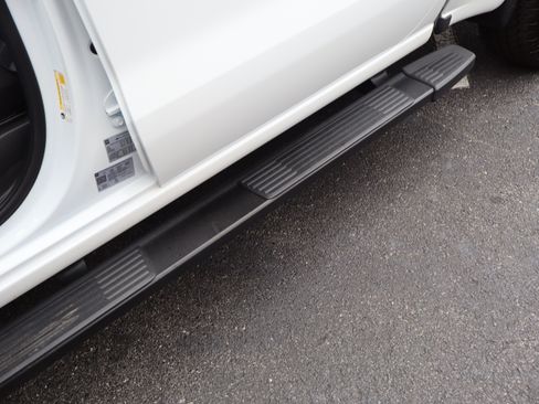 Used 2025 GMC Sierra 1500 Elevation image 39