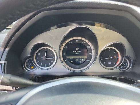 Used 2013 Mercedes-Benz E 350 BlueTEC Sedan image 15