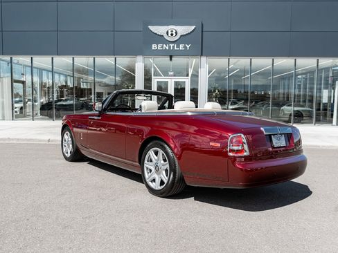 Used 2010 Rolls-Royce Phantom Drophead Coupe image 8