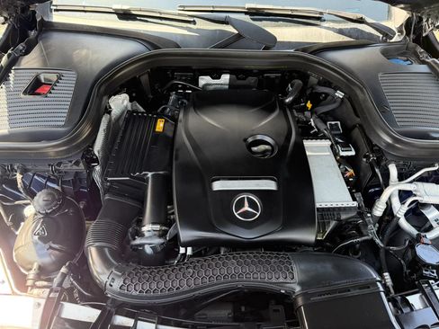 Used 2019 Mercedes-Benz GLC 300 image 31