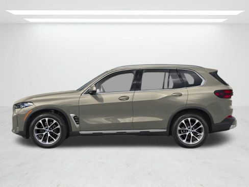 New 2026 BMW X5 xDrive40i w/ M Sport Package AWD/4WD image 11