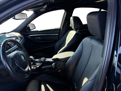 Used 2017 BMW 330i Sedan image 10