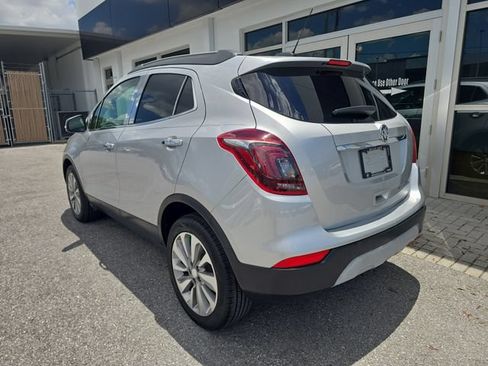 Certified 2019 Buick Encore Preferred FWD image 5