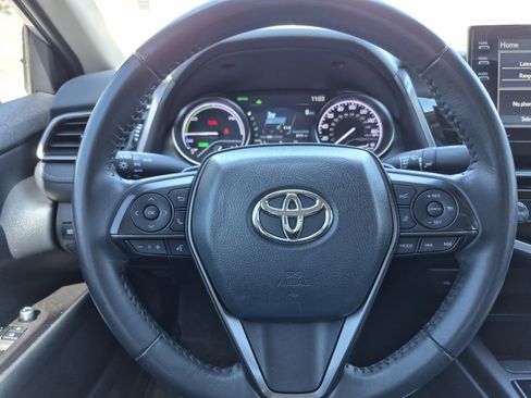 Used 2024 Toyota Camry XSE image 9
