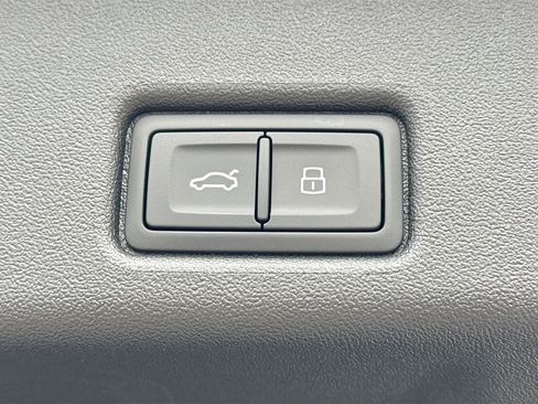 New 2026 Audi Q5 Premium AWD/4WD image 12