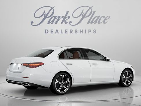 Used 2025 Mercedes-Benz C 300 Sedan image 20