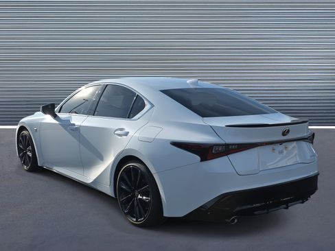 Used 2025 Lexus IS 350 F Sport image 4
