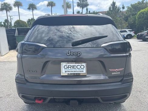 Used 2021 Jeep Cherokee Trailhawk w/ Trailer Tow Group AWD/4WD image 3