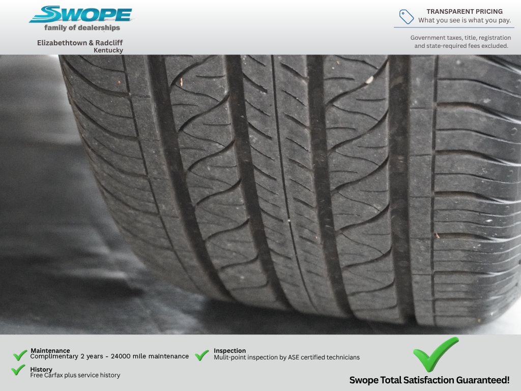 Used 2026 Ford Mustang Premium RWD image 28