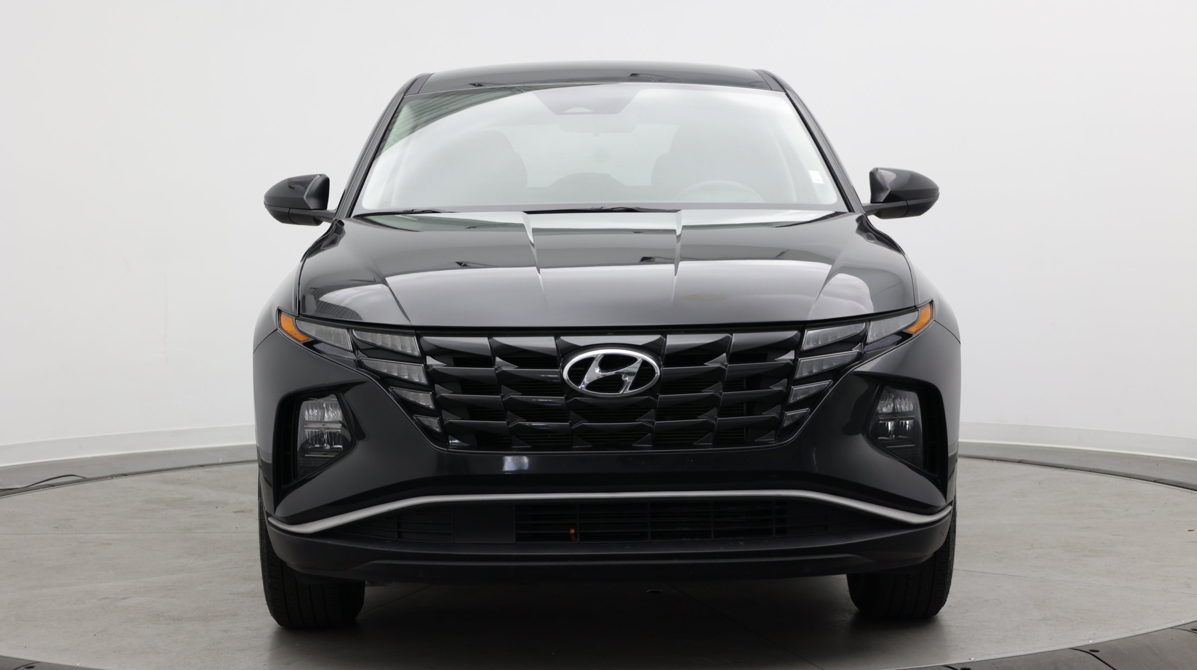 Used 2022 Hyundai Tucson SE FWD image 2
