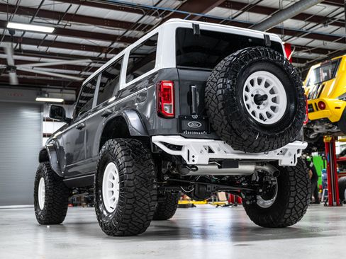 New 2025 Ford Bronco Heritage Edition AWD/4WD image 6