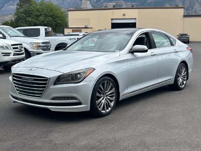 Used 2015 Hyundai Genesis 5.0 RWD image 7