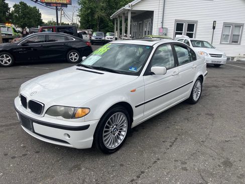 Used 2003 BMW 325xi Sedan AWD/4WD image 3