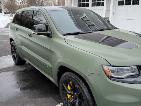 Used 2021 Jeep Grand Cherokee Trackhawk w/ Trailer Tow Group IV image 5