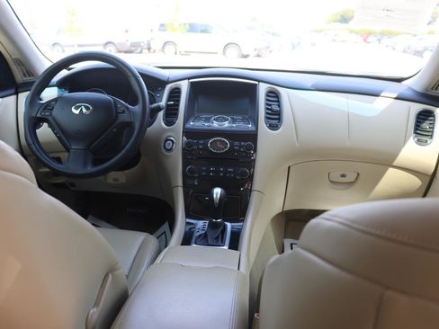 Used 2017 INFINITI QX50 2WD image 21