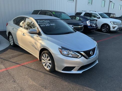 Used 2018 Nissan Sentra S FWD image 2