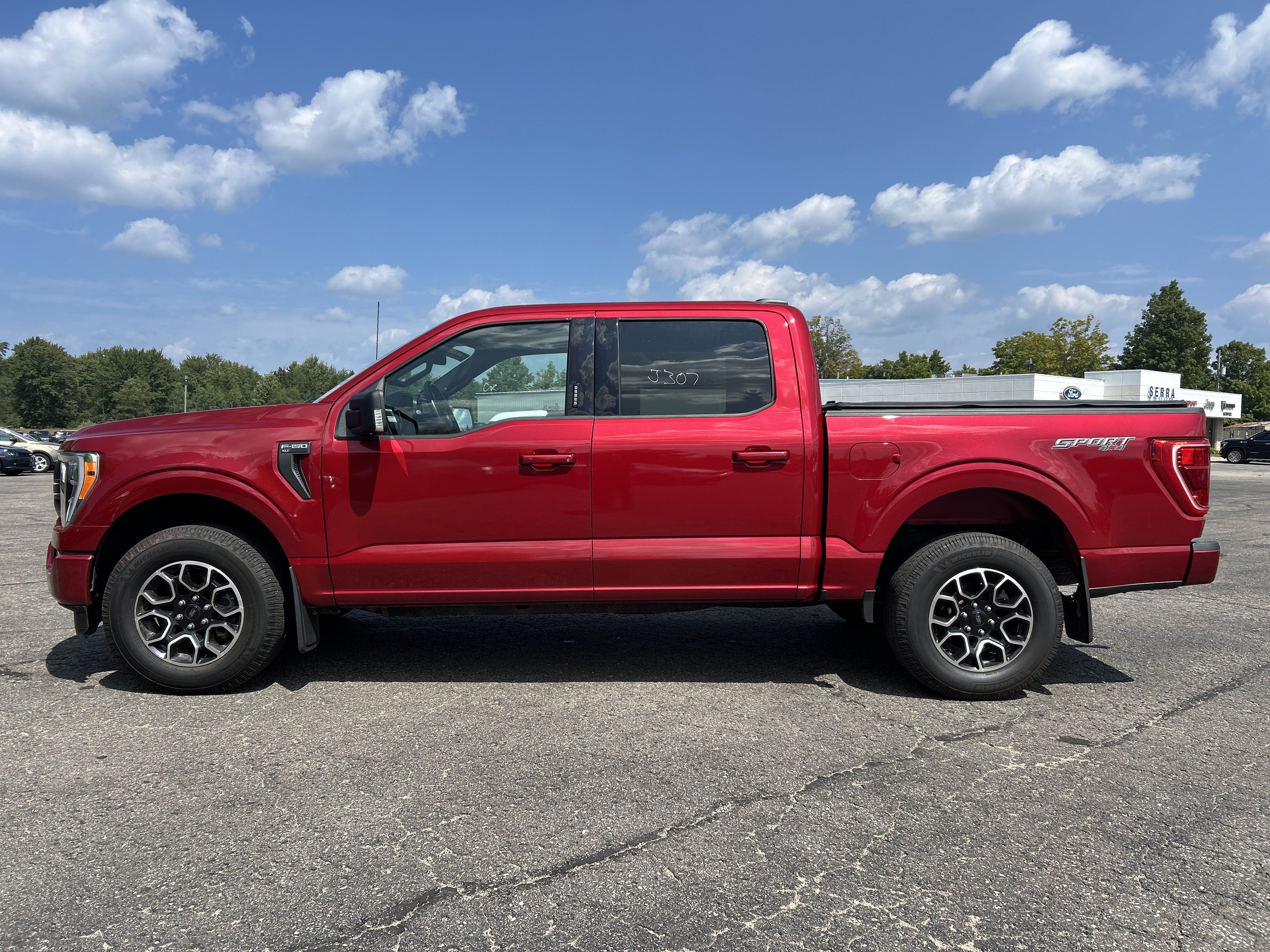 Used 2022 Ford F150 XLT w/ Equipment Group 302A High AWD/4WD image 7
