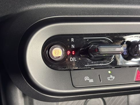 Used 2025 MINI Cooper S FWD image 21