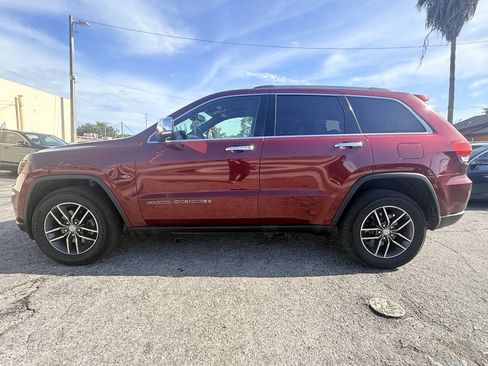 Used 2017 Jeep Grand Cherokee Limited w/ Luxury Group II AWD/4WD image 9