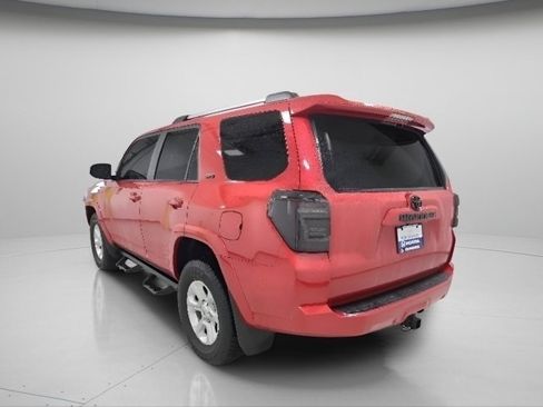 Used 2023 Toyota 4Runner SR5 Premium w/ Moonroof Package RWD image 5