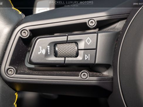 Used 2023 Porsche 911 Targa 4S w/ Premium Package image 27