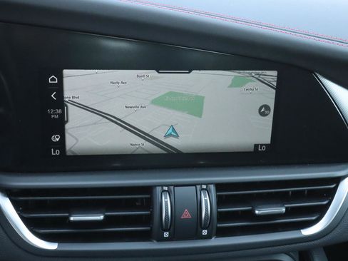 New 2025 Alfa Romeo Giulia image 7