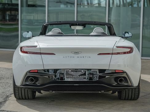 New 2025 Aston Martin DB12 Convertible image 13