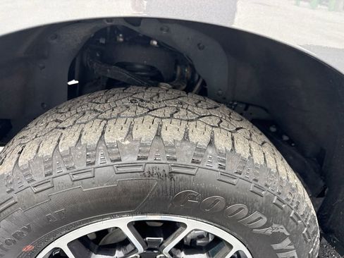 Used 2023 Ford F150 XLT w/ Equipment Group 302A High image 13