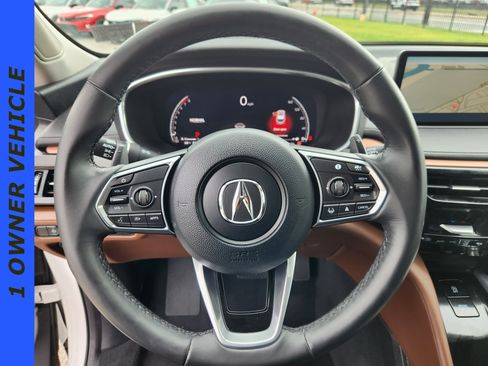 Used 2023 Acura MDX SH-AWD w/ Technology Package image 9
