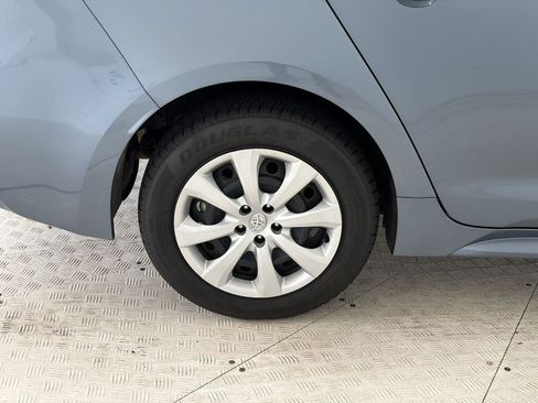 Used 2025 Toyota Corolla LE FWD image 12