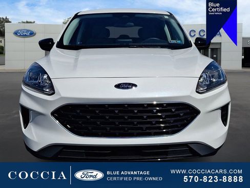 Certified 2022 Ford Escape SE w/ SE Sport Appearance Package AWD/4WD image 2