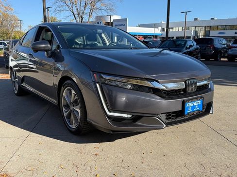 Used 2018 Honda Clarity Touring image 7