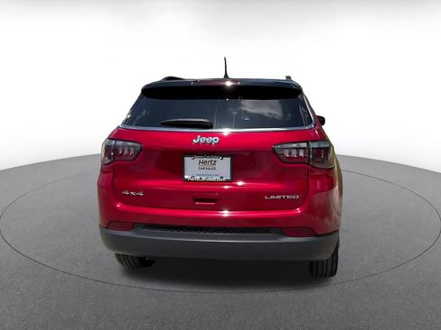 Used 2025 Jeep Compass Limited AWD/4WD image 12