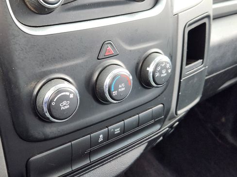 Used 2013 RAM 1500 Tradesman w/ Popular Equipment Group image 24