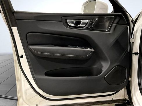 Certified 2022 Volvo XC60 T8 Inscription w/ Advanced Package image 24