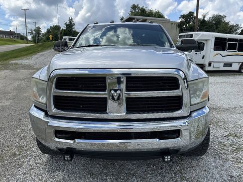 Used 2011 RAM 2500 SLT AWD/4WD image 10