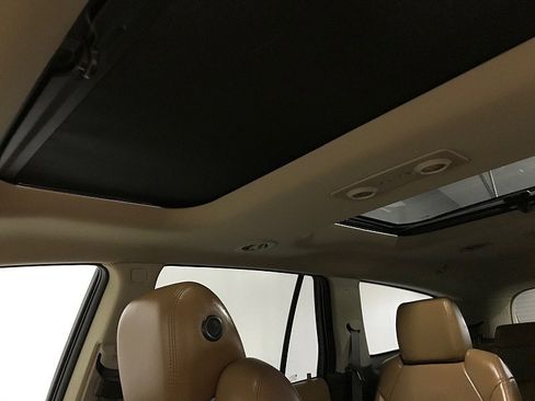 Used 2016 Buick Enclave Premium w/ Experience Buick Package FWD image 26