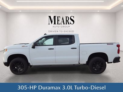 Used 2025 Chevrolet Silverado 1500 LT Trail Boss w/ LPO, Dark Essentials Package