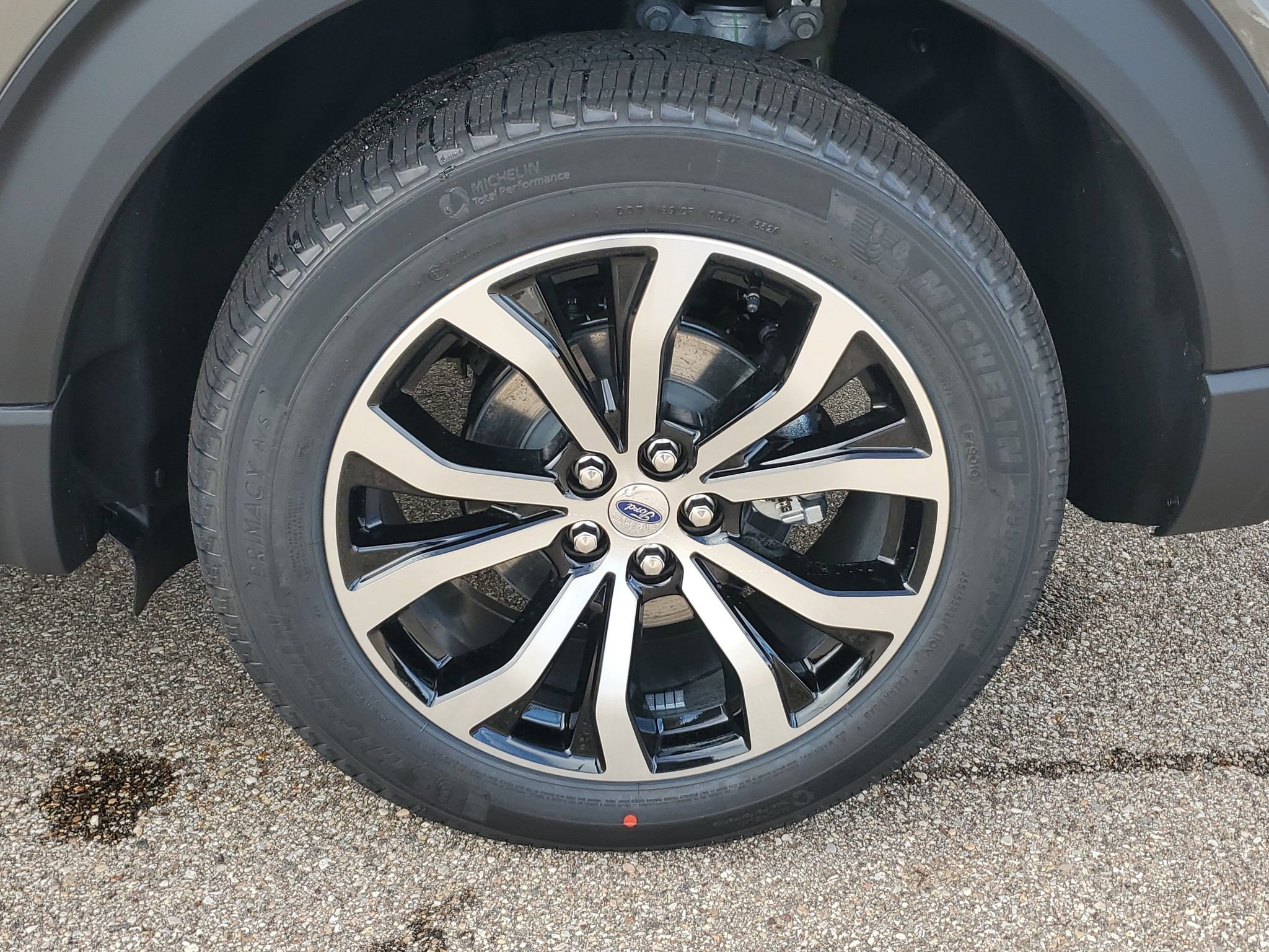 New 2027 Ford Explorer ST-Line AWD/4WD image 6