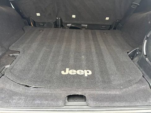 Used 2013 Jeep Wrangler Unlimited Sahara AWD/4WD image 10